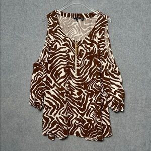 Ellen Tracy Linen giraffe print cold shoulder Blouse sz L